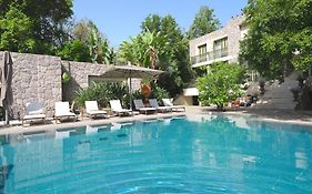 Bella Sombra Hotel
